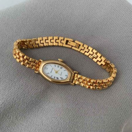 Dorée – High-Design Gold Oval Watch